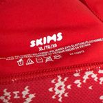 SKIMS NWOT  Red Snowflake Fits Everybody Scoop Bralette Photo 3