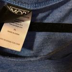 Modern Lux T-shirt slogan Photo 1