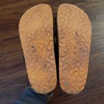 Birkenstock  Brown Chic Feminine Summer Patent Leather Arizona Narrow Size 36 Photo 1