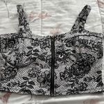 Zenana Outfitters The Arte by Black White Lace Zip Front Bustier Corset Crop Top, size S Photo 6