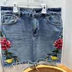PacSun Women's Size 25 Blue Denim Floral Embroidered Jean Mini Skirt Photo 0