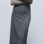 ZARA MIDI Pencil Skirt With Slit On The Back Photo 0