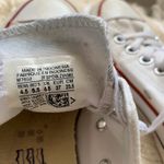 Converse Women’s White Photo 3