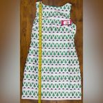 Vince Camuto NWT Women’s 2 Geometric Sleeveless Shift Shirt Dress Kelly Green Photo 6