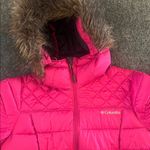 Columbia  Women Fuchsia Puffer Jacket with Faux Fur Hood Size S Photo 4