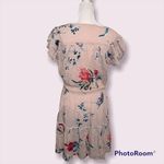 LF  Three Days Dust Pink/Nude Floral Mini Dress Open Neck w/Buttons Size Small‎ Photo 2