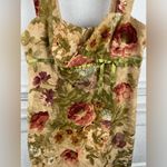 Maggy London  Photo 1