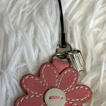 Coach 1.5" y2k  Vintage Daisy Flower Bag Charm Key Fob Photo 0