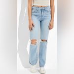 American Eagle 90’s bootcut distressed knees light wash comfort waist jeans 2reg Photo 1