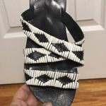 Urban Outfitters  white and black slip‎ on sandals women’s size 7 Photo 4