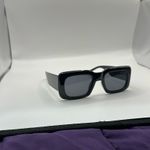 Black square sunglasses Photo 4