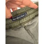Abercrombie & Fitch joggers Photo 4
