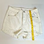 RSQ  Ivory/ Cream High Rise Short 2 Distressed Fringed Button Closure Size 26 NWT Photo 4