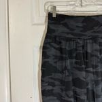 Athleta Camo Salutation Jogger Grey Sz M athletic Yoga Sport Photo 2