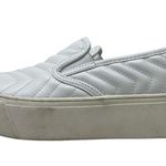 Wild Pair  White Milann Round Toe Platform Slip On Sneakers 6.5 Photo 4