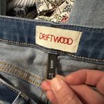 Driftwood  Jackie Floral Embroidery Cropped Jeans Size 27 Photo 4