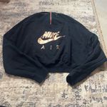 Nike  Black Air Rally Crew Sweatshirt Size Large $65 Photo 1