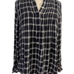 Gap Women's Black & White Plaid Button Up Shirt Size M Photo 0
