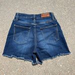 Wrangler 4 Inch Mid Rise Fray Denim Jean Shorts Size 0 Photo 1