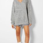 Bershka V-Neck Oversized Sweater Sz. Med light Gray NWT Comfy Oversized Fit Photo 2