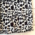 Macy's Snow Leopard Animal Print Fleece Velcro After Shower Towel Wrap OS Fits Most Photo 1