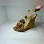 Stuart Weitzman  Women’s Belfor‎ Flower Wedges Sandals Size 8.5 Photo 5