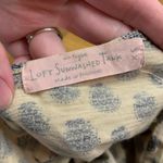 Ann Taylor  LOFT Sunwashed Tank Top Womens Size XS Beige Paisley Print Sleeveless Photo 3