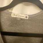 Cloud dancer Gray V Neck T Shirt Photo 2