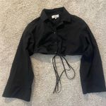 L'Academie L’Academie Black Top Photo 1