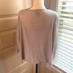 Design History || Grey/gold print boho top Photo 5