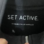 Set Active  Black Half-Zip Cropped Sweatshirt Kangaroo Pocket Size Small Photo 3