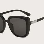 Black Oversized Square Retro Sunglasses Tinted Photo 2