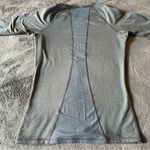 Nike Women’s  Golf ‎ Long Sleeve Active Shirt Size M Gray/Coral Photo 1