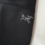 Arc'teryx Women's Black Leggings 23” Inseam Leggings Photo 3