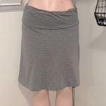 Toad & Co  Chaka skirt- grey with white stripes woman size SMALL Photo 0