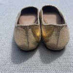 BCBGeneration  Pointy Toed Gold Metallic Crackle Effect Flats Size 6 Photo 2