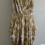 Madison Palm Tree Print dress Size Large Vacation‎ Beach Pockets Green Photo 0