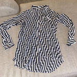 Volcom  Sheer Button Down Blouse Sz M Photo 0