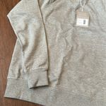 Everlane  sweatshirt Photo 4