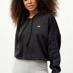 Adidas  Women's Black Basketball Cropped Hoodie Sweatshirt Top Size XL Photo 0