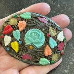 Vintage Art decor Acrylic and rhinestone brooch Photo 2