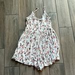 Garage  floral romper Photo 3