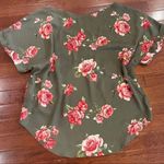 Forever 21 Army green and pink floral top size large Photo 2