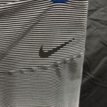 Nike Black and White Leggings with Stretchy Fabric Photo 4