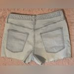 Universal Threads High Rise Midi Shorts size 8R Universal Thread Photo 5