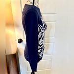 Lilly Pulitzer Nila Navy Sweater Zebra Jacquard with Side Button Detail Sz XS Photo 3