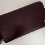 BODHI | ladies full zip around wallet. Purple Photo 0