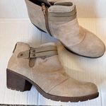 Earth Origins  Tan Suede Leather Ankle Boots Womens 8.5 Fall Classic Casual Photo 9