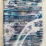 Lululemon ‎ Inspire Crop II Leggings Blue Multicolor Print Size 4 Photo 12