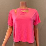 Alice + Olivia  Jeans Women Round Neck Short Sleeved Top PINK Small msrp$135 #165 Photo 0